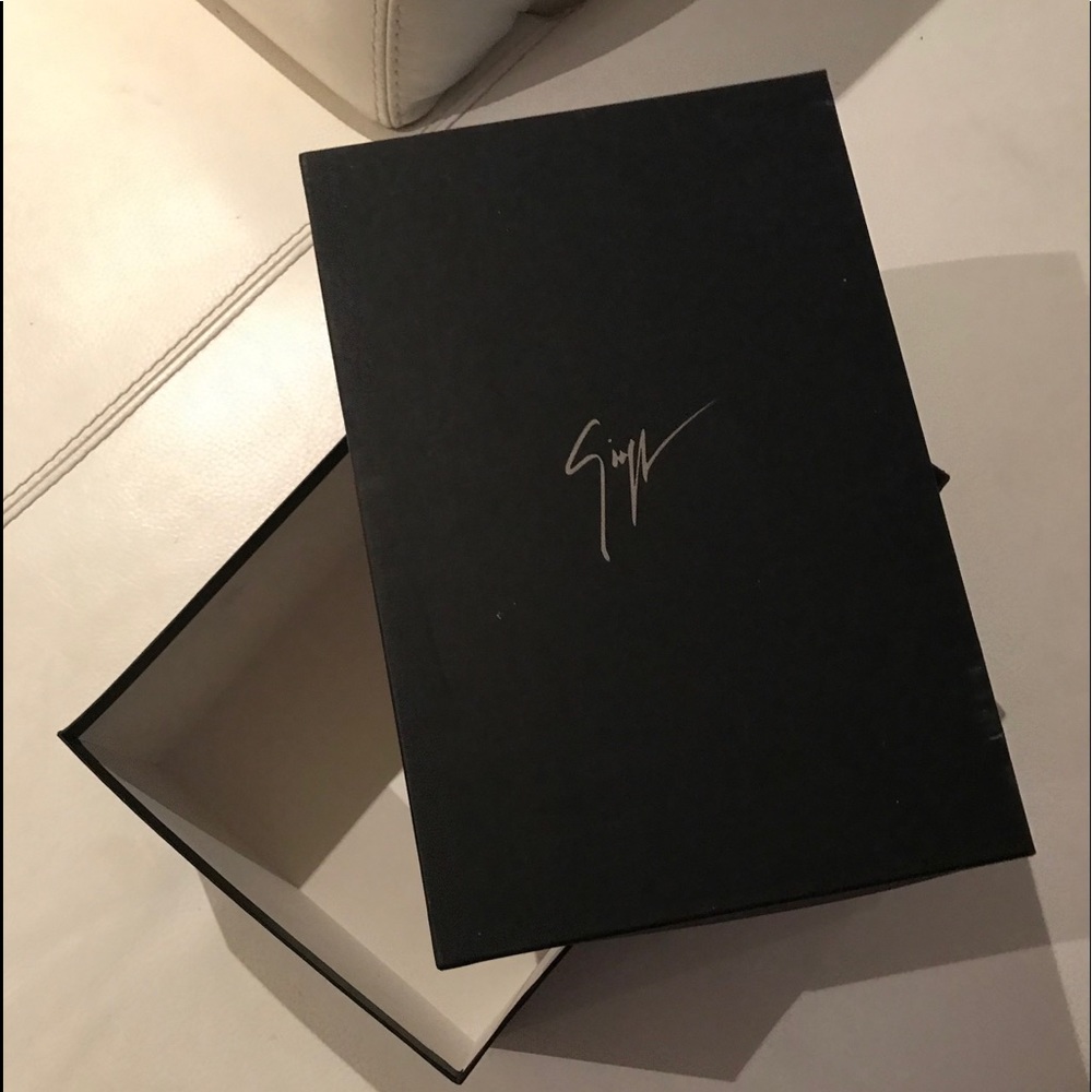 New Giuseppe Zanotti Women’s Shoe BOX 12"/8/4.5"